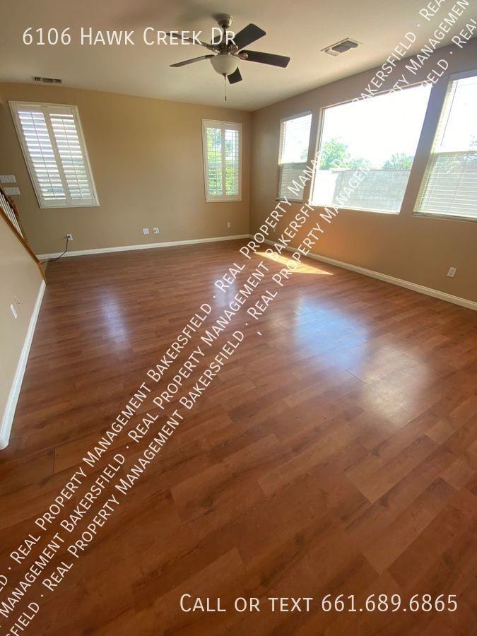 6106 Hawk Creek Dr - Photo 3 of 23