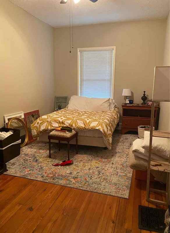 1904 Bonnycastle Ave - Photo 3 of 15