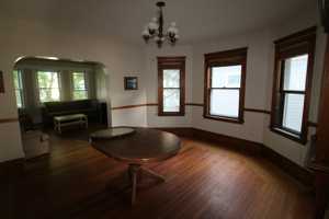 featured image of 86 Bromfield Rd #2