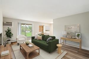 featured image of 1086 W King Rd