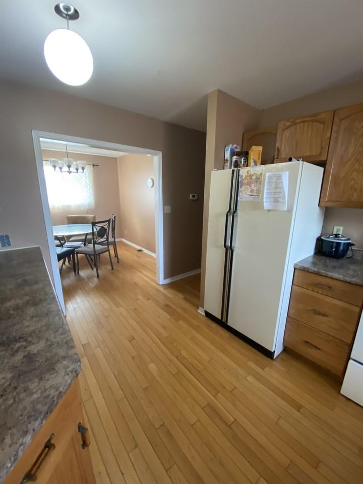 641 Fortye Dr #1 - Photo 3 of 7