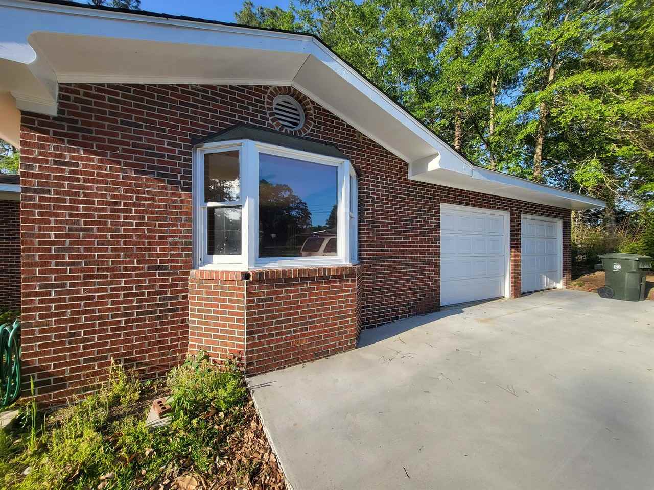 105 Pinecrest Dr #1 - Photo 2 of 23