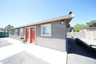 118 S Mojave Rd - Photo 1 of 1