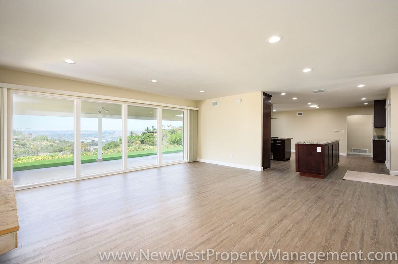 5326 Penny Pl - Photo 3 of 28