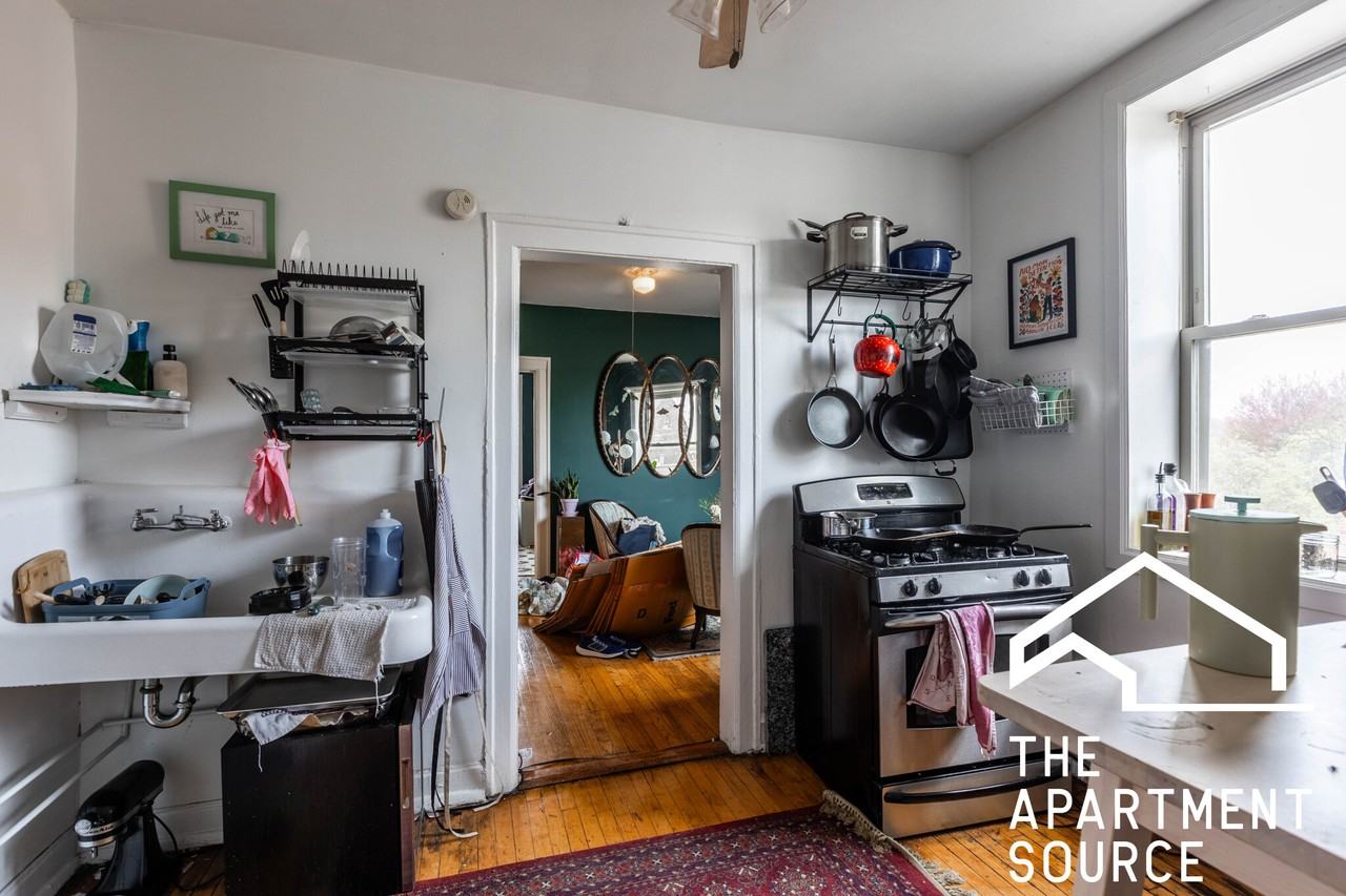 2021 N Humboldt Blvd #1W - Photo 7 of 18