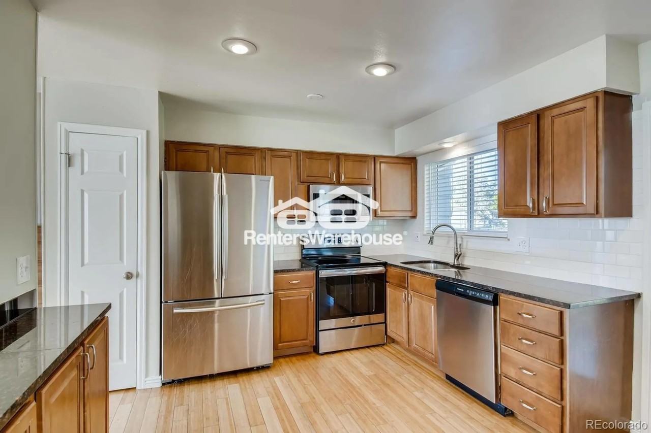 3664 S Moore St - Photo 3 of 20
