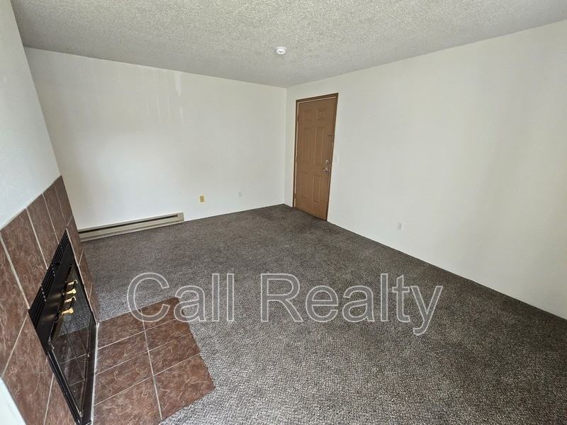 8516 N Mayfair St #18 - Photo 3 of 9