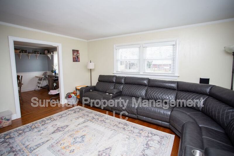 20 Coates St - Photo 6 of 47