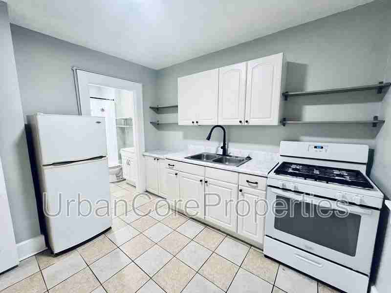 500 5th St N #21 - Photo 6 of 8