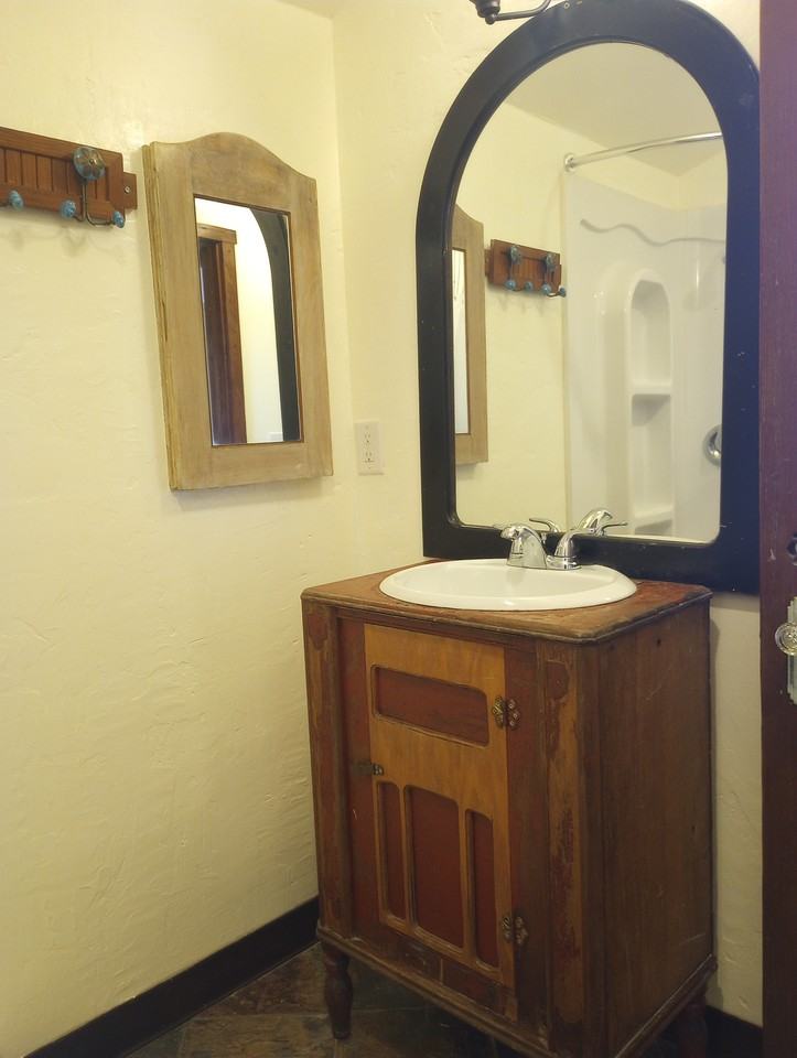 75 Kingston Rd #B - Photo 3 of 17