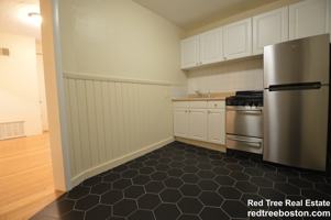 featured image of 303 Hancock St #2