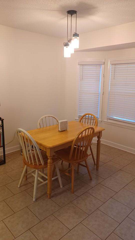 412 Indian Dr - Photo 3 of 21