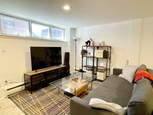 22 Anderson St #2 - Photo 2 of 8