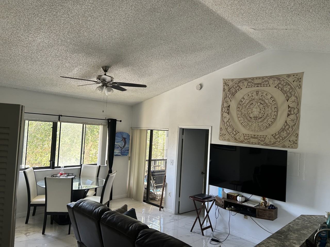 2445 Sw 18th Ter #6 - Photo 3 of 22