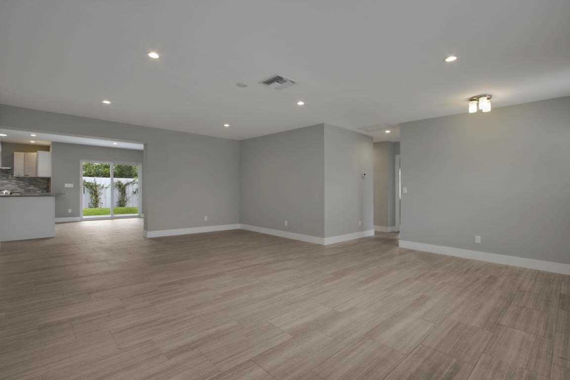 405 Flotilla Rd #NA - Photo 7 of 10