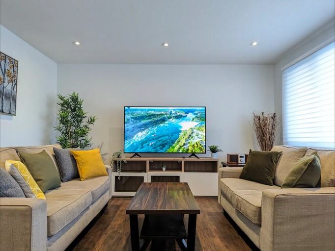 7 Daniels Cres - Photo 2 of 9