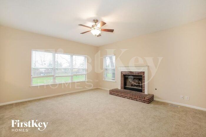 5289 Breakers Way - Photo 2 of 15