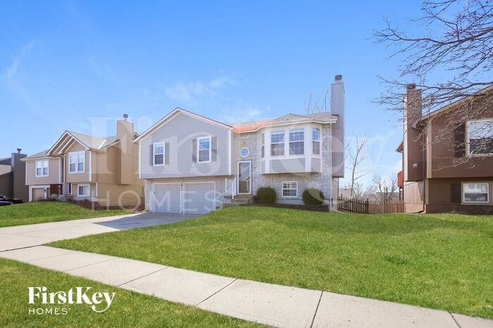 217 Nw 112th Ter - Photo 2 of 15