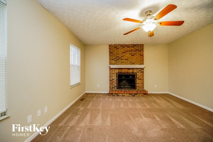 8011 Storrow Dr - Photo 2 of 15