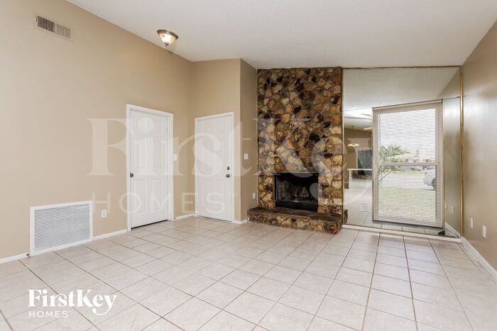 1151 Mapimi Ct - Photo 3 of 15