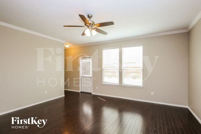 525 Running Water Trl - Photo 2 of 16