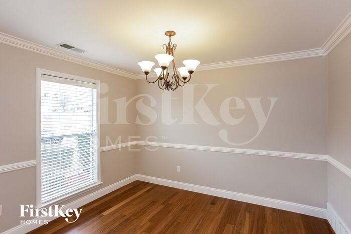 10258 Spruce Grove Ln - Photo 3 of 15