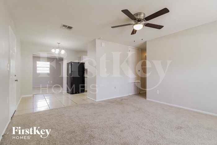 3250 Mahalia Pl - Photo 3 of 15