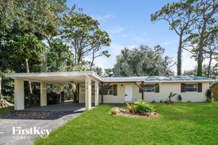 2118 Sw 31st Ave - Photo 1 of 1