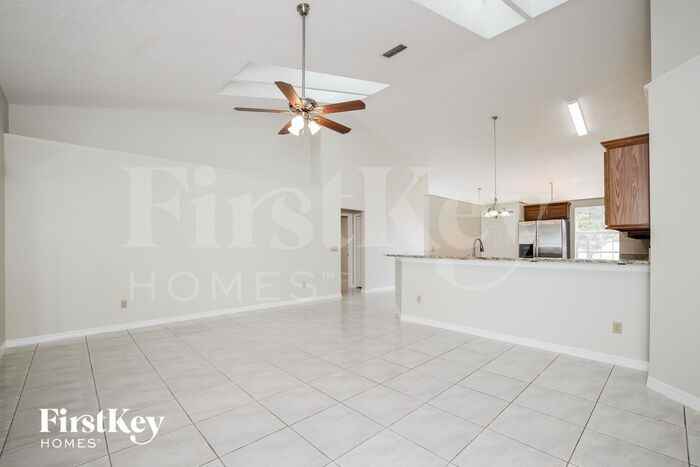 11733 Oxfordshire Pl - Photo 3 of 15
