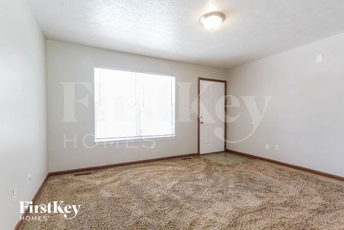 4412 Tucson Dr - Photo 3 of 15