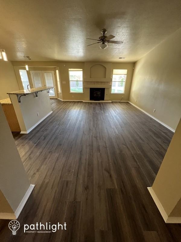 8501 D Reed Ct Ne - Photo 3 of 18