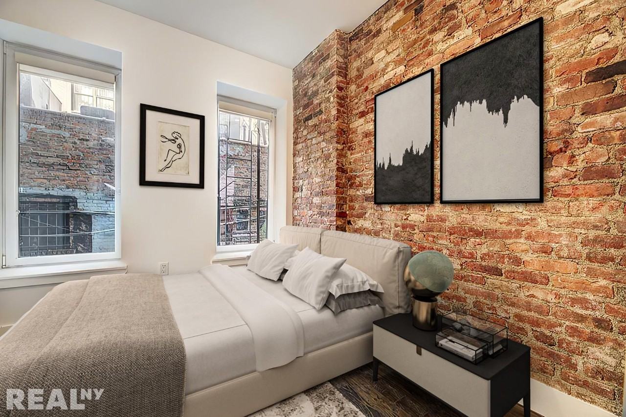 Ludlow St #2B - Photo 4 of 6