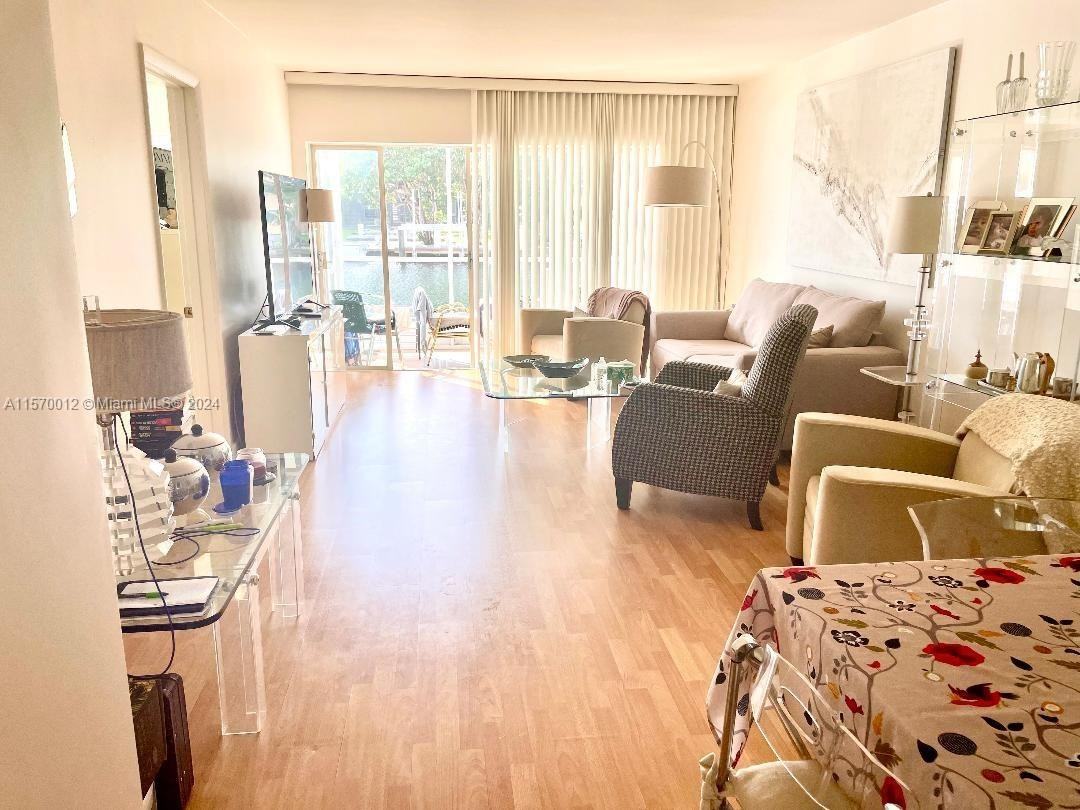 465 Paradise Isle Blvd #101 - Photo 4 of 17