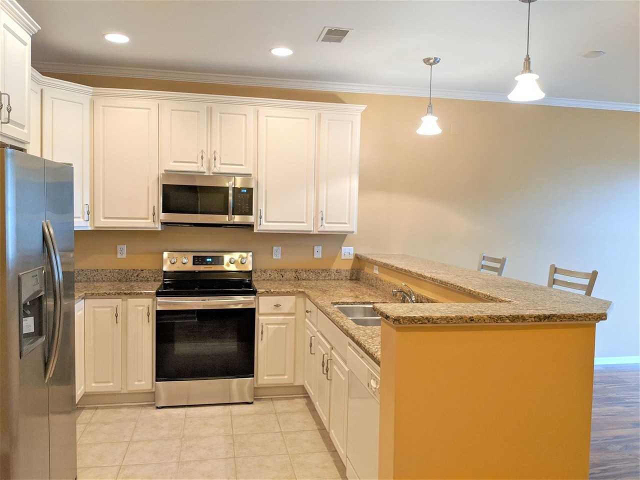 3872 S Lake Dr - Photo 3 of 16