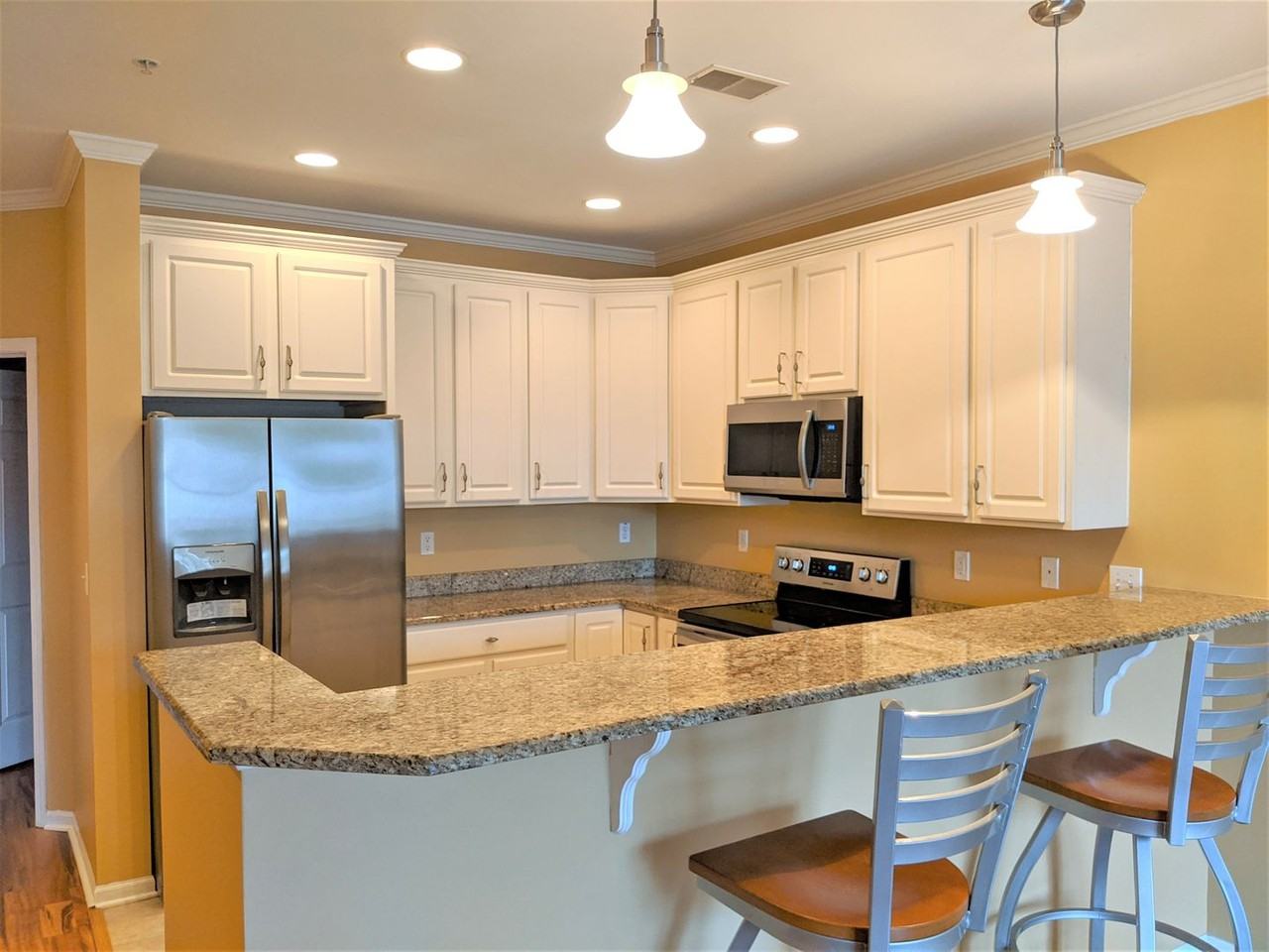 3872 S Lake Dr - Photo 4 of 16