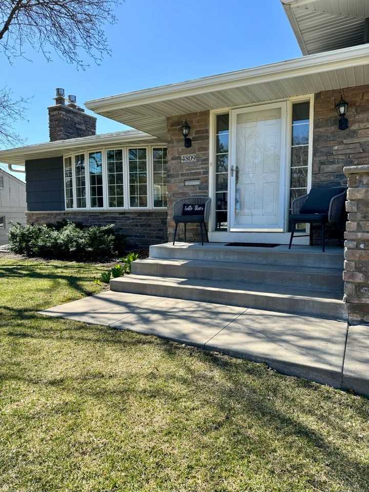 4809 Wilford Way - Photo 2 of 24