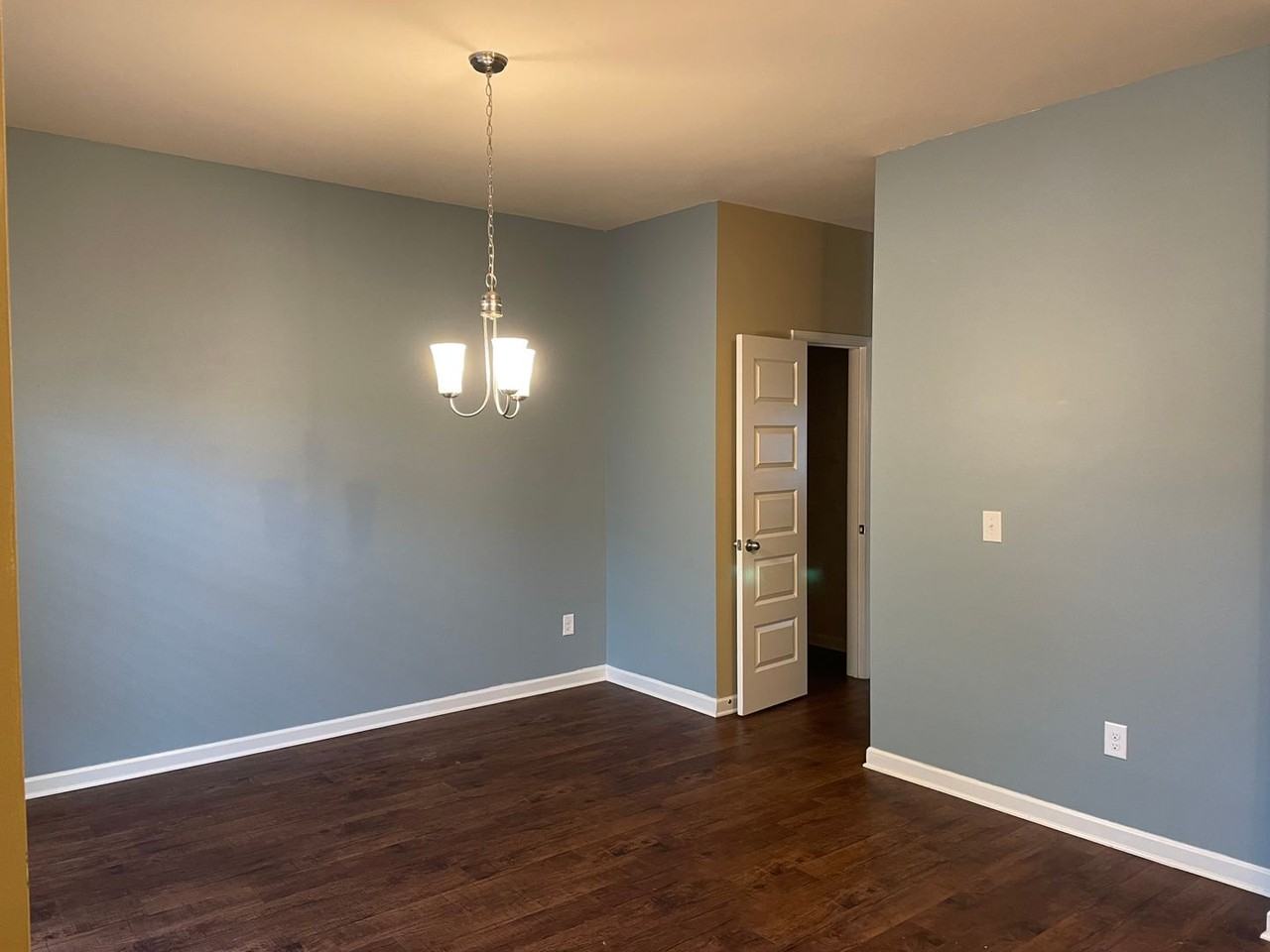 148 Sims Ct - Photo 4 of 20