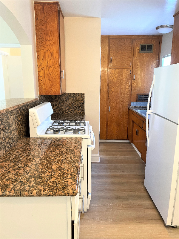 850 S Rosemead Blvd #3 - Photo 7 of 19