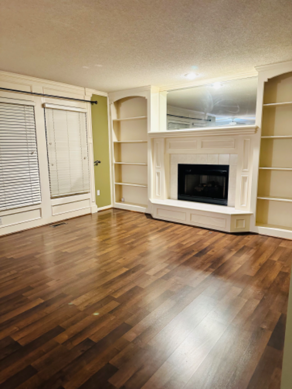 21517 W 53rd St - Photo 3 of 12