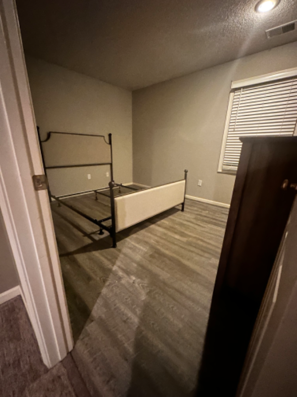 21517 W 53rd St - Photo 6 of 12