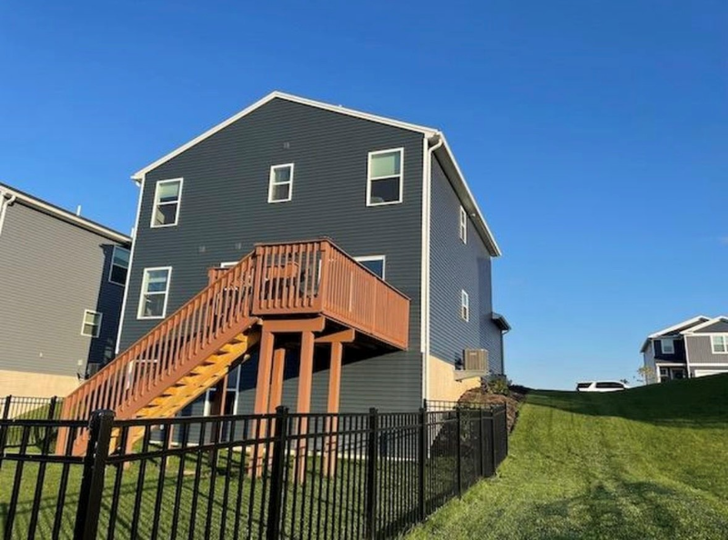 125 Caymus Dr - Photo 2 of 5