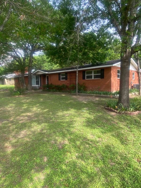4207 Timbercrest Ln - Photo 2 of 17