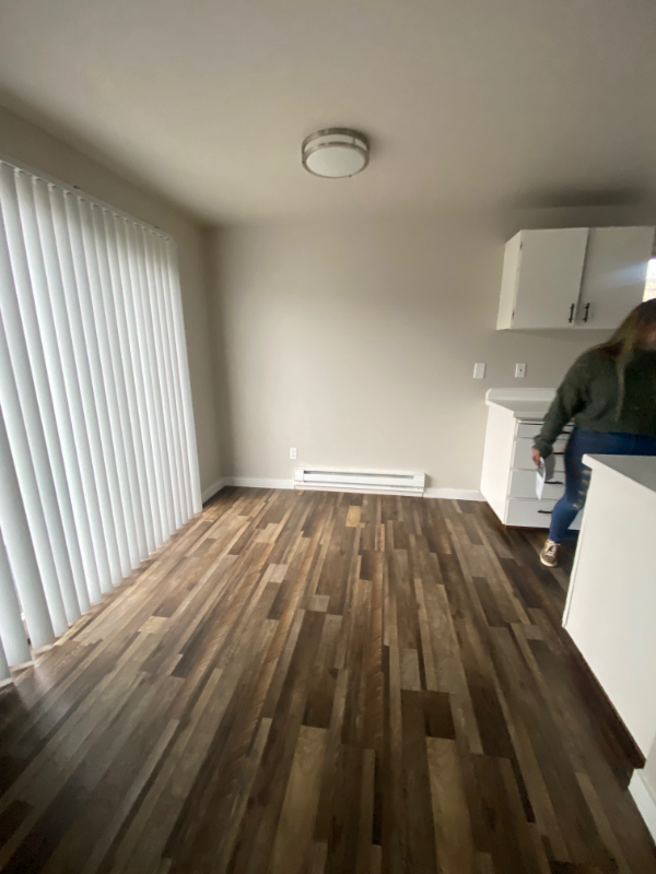 14403 8th Ave Sw #213 - Photo 3 of 10