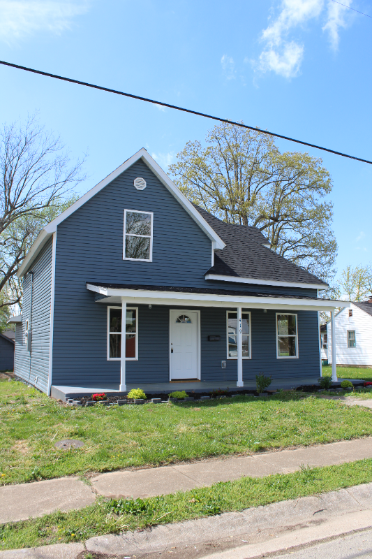 419 S Clay St - Photo 2 of 33