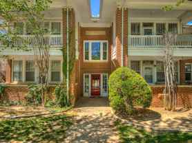 Betty Lou Appartments - Photo 1 of 1