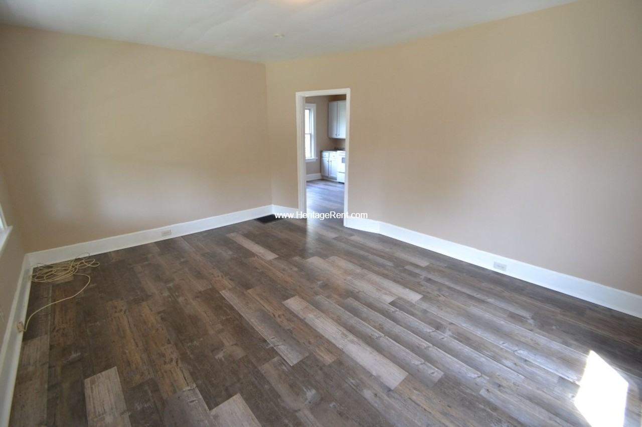 2738 Shaffer Ave - Photo 2 of 8