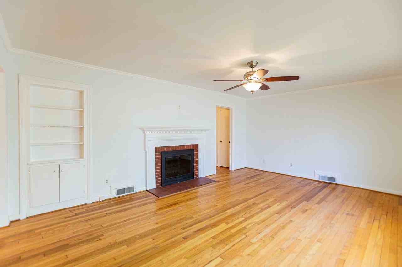 656 Channing Dr Nw - Photo 2 of 35