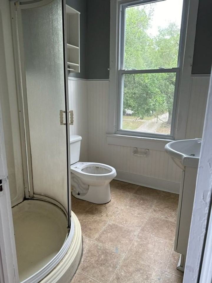 519 Highmarket St - Photo 7 of 14