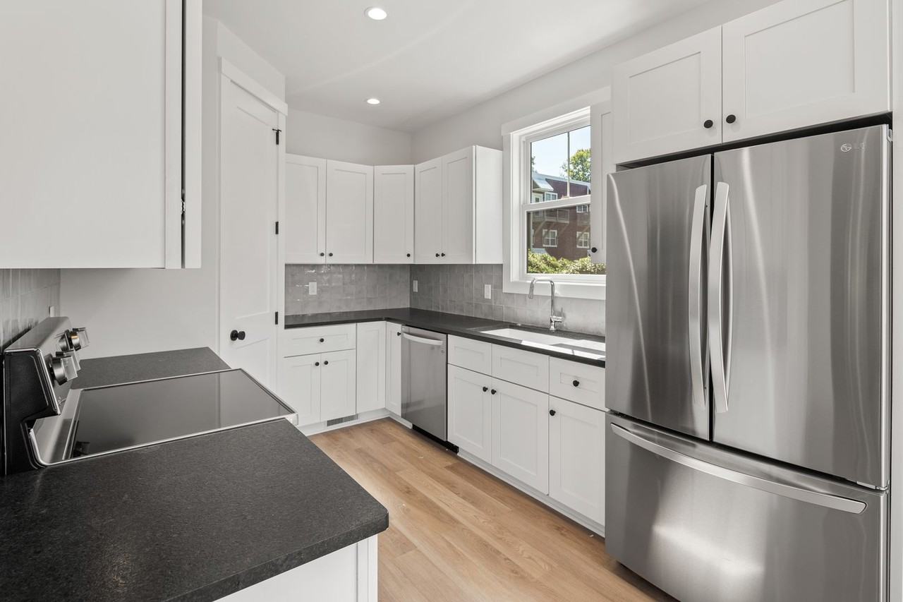 122 Hazel Mill Road - Photo 5 of 20