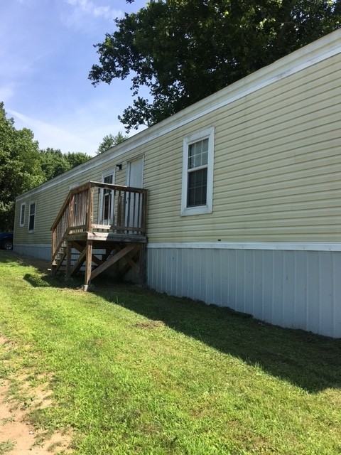 8501 Teays Valley Rd - Photo 2 of 11